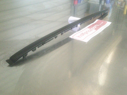 Toyota Landcruiser Prado Genuine Righthand Windscreen Moulding New Part