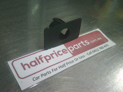 Holden Equinox Genuine Left Hand Front Park Assist Bracket New Part