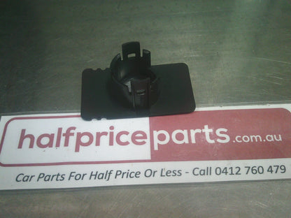 Holden Equinox Genuine Left Hand Front Park Assist Bracket New Part