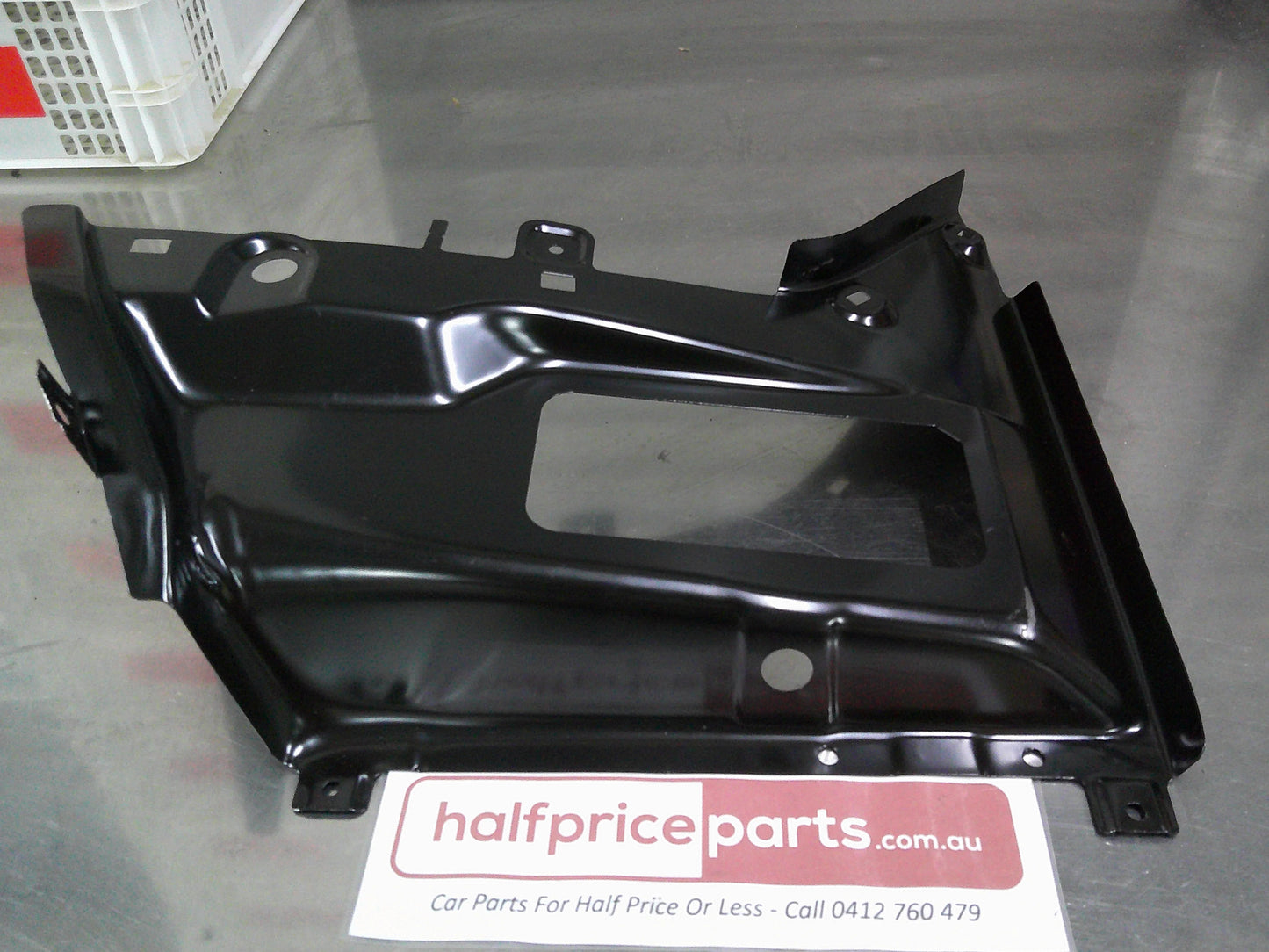 Holden CG Captiva Genuine Left Hand Lower Body Side Panel New Part