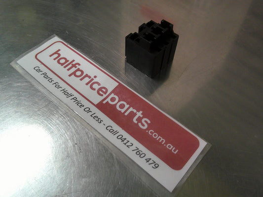Holden VP/VR/VS/VT/VX Commodore Genuine Fuse Socket New Part