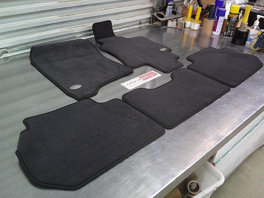 Subaru Tribeca Genuine Black 1st & 2nd Row Carpet Mats Set Of 5 New Part