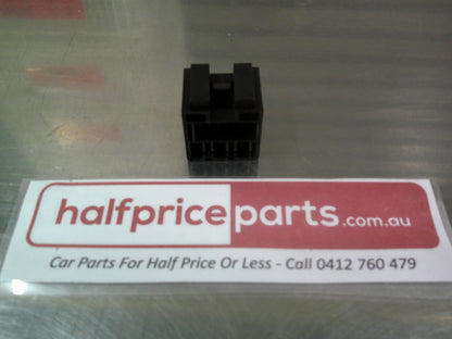 Holden VP/VR/VS/VT/VX Commodore Genuine Fuse Socket New Part