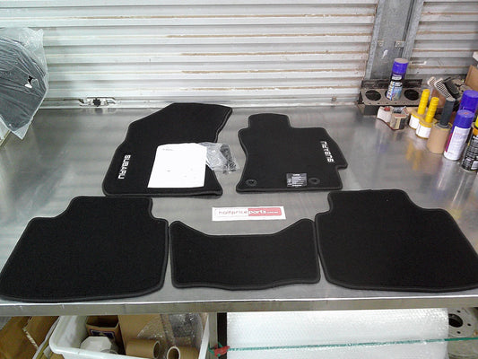 Subaru Liberty/Outback Genuine Carpet Mat Set Of 5 Mats New Part