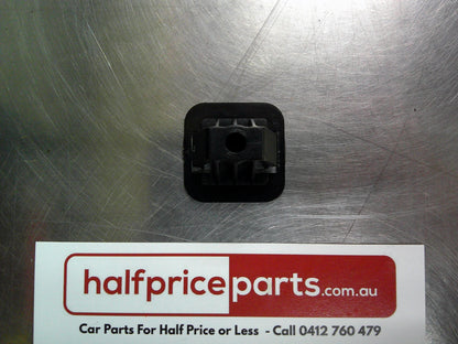 SAAB 9-3 Convertible Genuine Side Skirt Bush New Part