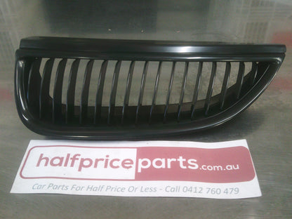 Holden VT/VX Commodore Genuine Front Grille Insert Left Hand New Part