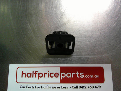 SAAB 9-3 Convertible Genuine Side Skirt Bush New Part