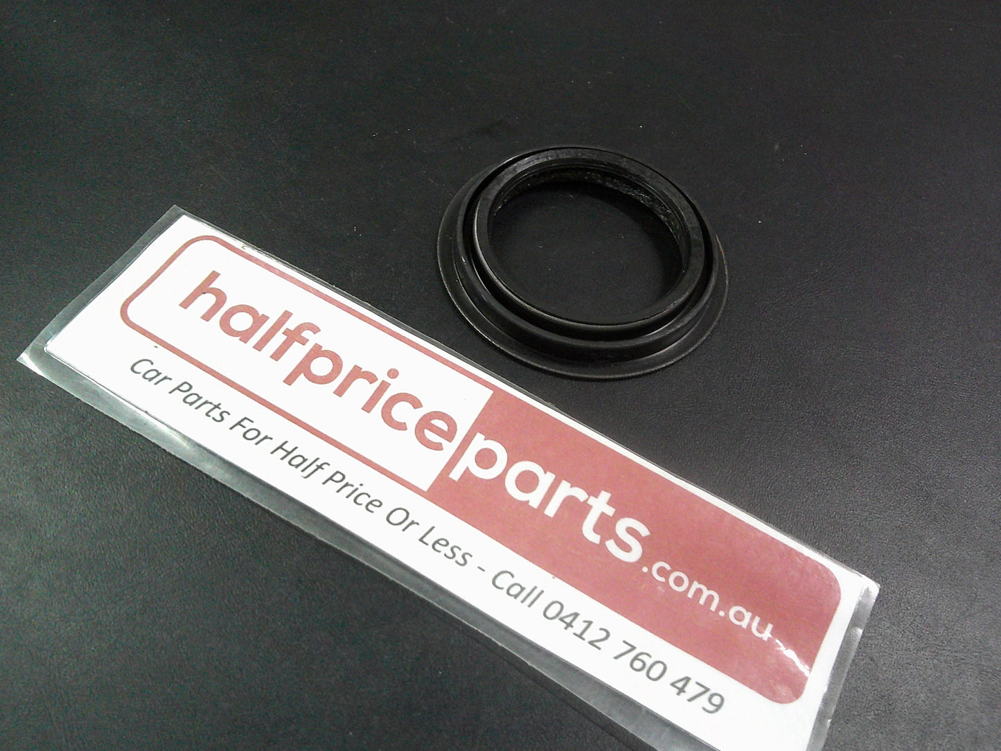 Holden TF Rodeo Genuine Front Wheel Oil Seal New Part