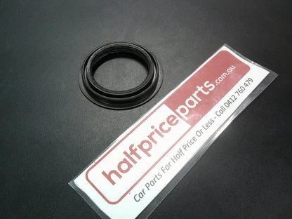 Holden TF Rodeo Genuine Front Wheel Oil Seal New Part