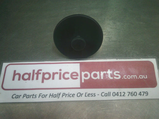 Holden Barina Spark Genuine Auxiliary Carpet Floor Mat Retainer New Part