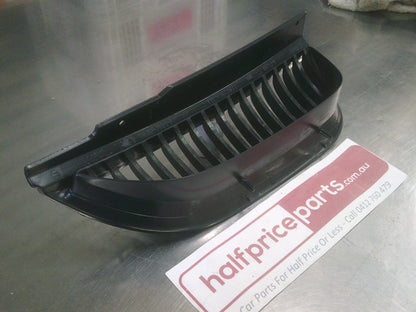 Holden VT/VX Commodore Genuine Front Grille Insert Left Hand New Part