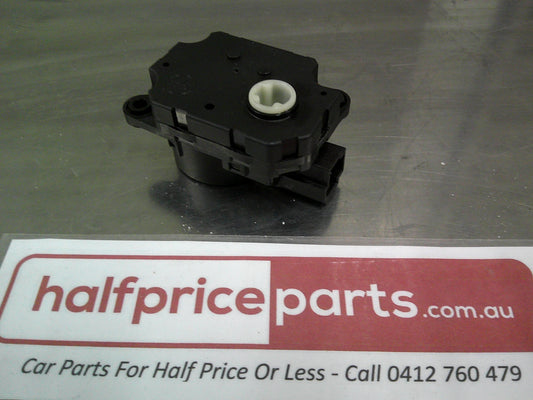 Holden JH Cruze/Volt/Malibu Genuine A/C Vacuum Actuator New Part