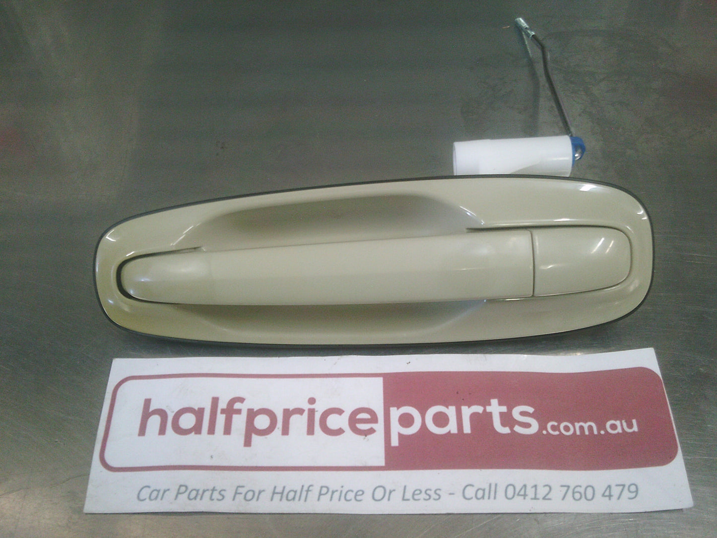 Daewoo Nibira/Lacetti Genuine Left Hand rear Door Handle (Unpainted) New Part