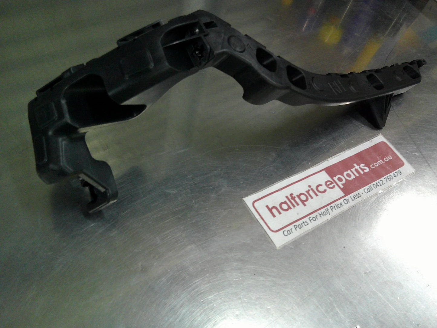 Holden JG/JH Cruse Wagon Genuine Right Hand Rear Bumper Bracket New Part.