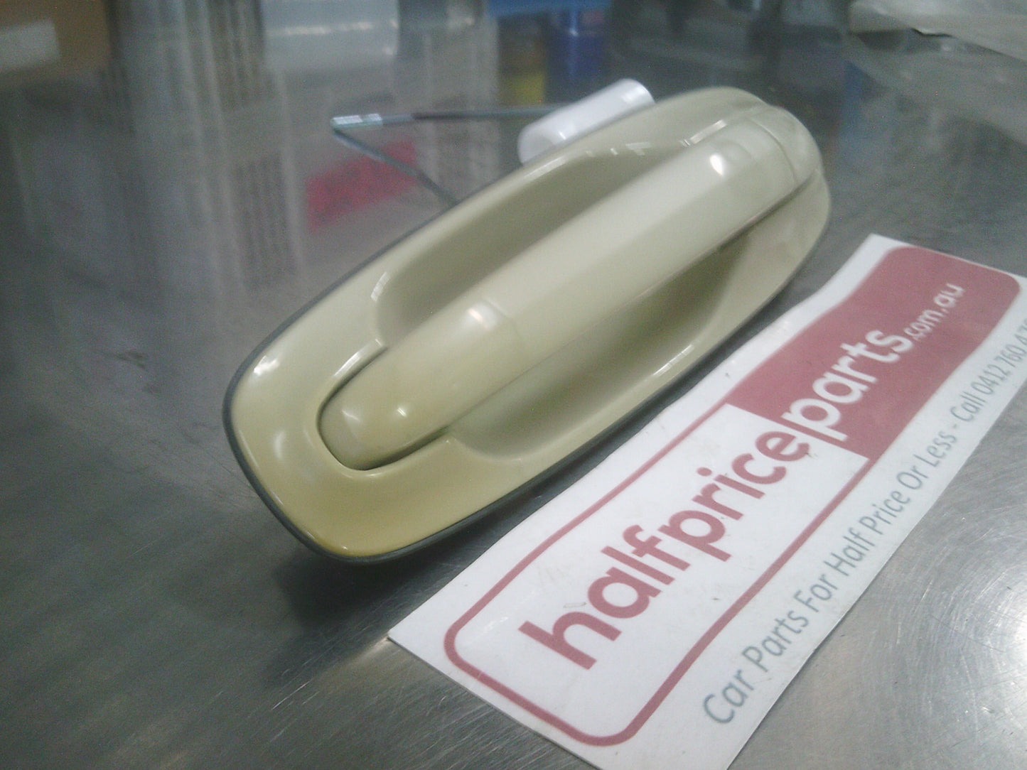 Daewoo Nibira/Lacetti Genuine Left Hand rear Door Handle (Unpainted) New Part