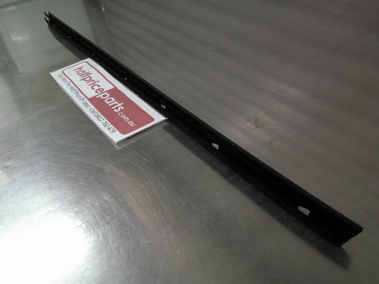 Toyota Rav4 Genuine Left Hand Front Door Glass Inner Weatherstrip New Part