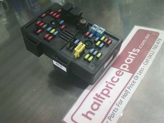 Holden CG Captiva Genuine Fuse Box Assembly (Wiring Block Junction) New Part