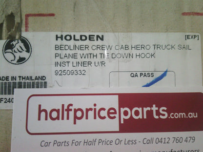 Holden RG Colorado Z71 Genuine Tailgate Liner Fitting Kit New Part