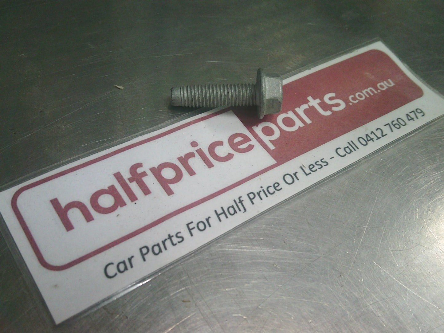 Holden VF/HSV/GTSR Genuine Engine Oil Cooler Adaptor Bolt M8x30 New Part