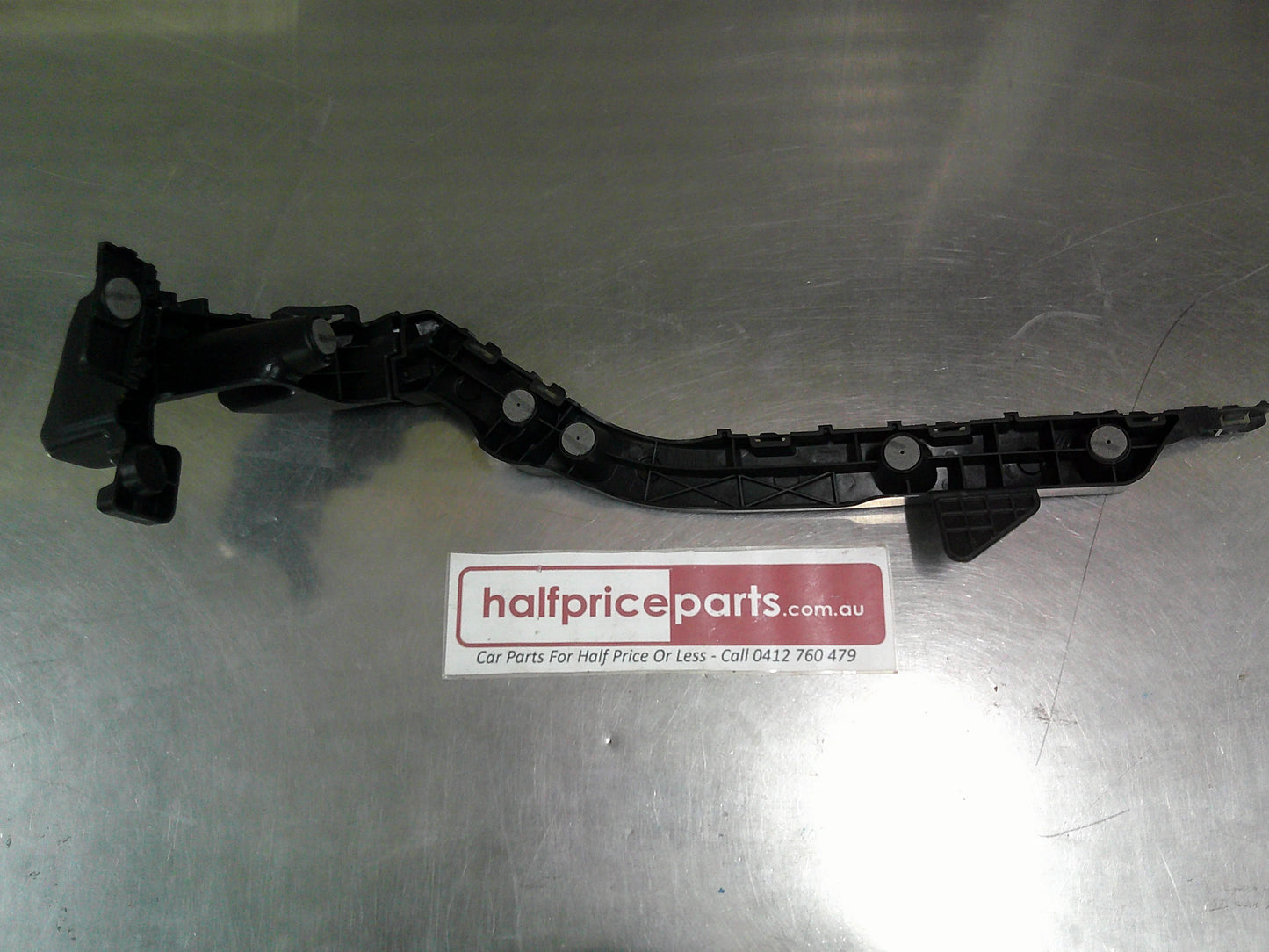 Holden JG/JH Cruse Wagon Genuine Left Hand Rear Bumper Bracket New Part