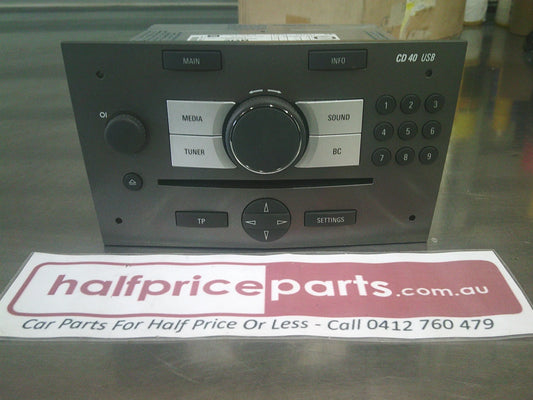 Holden CG Captiva Genuine Dash Radio Control Head Unit CD 6 Stacker New Part