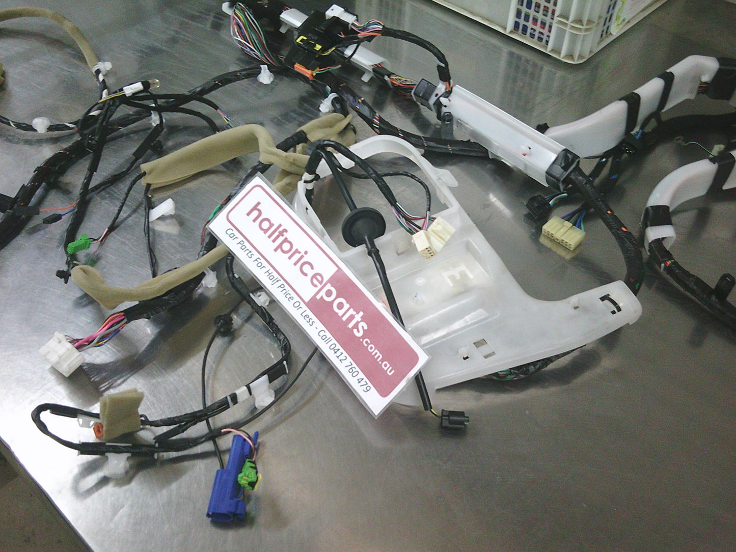 Holden VE Commodore Genuine Body Wiring Harness New Part