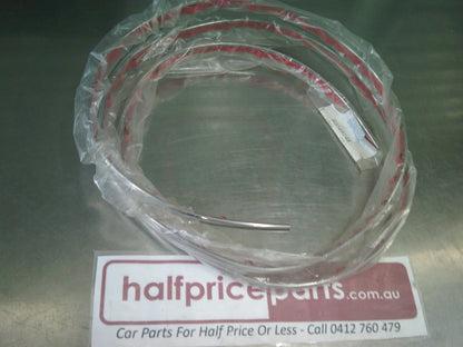 Holden VT/VX/VY/VZ Commodore Genuine Front Bumper Chrome Strip (Moulding) New Part