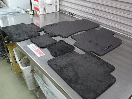 Nissan T32 X-Trail Genuine Carpet Mat Set Including 3rd Row (Black) New Part