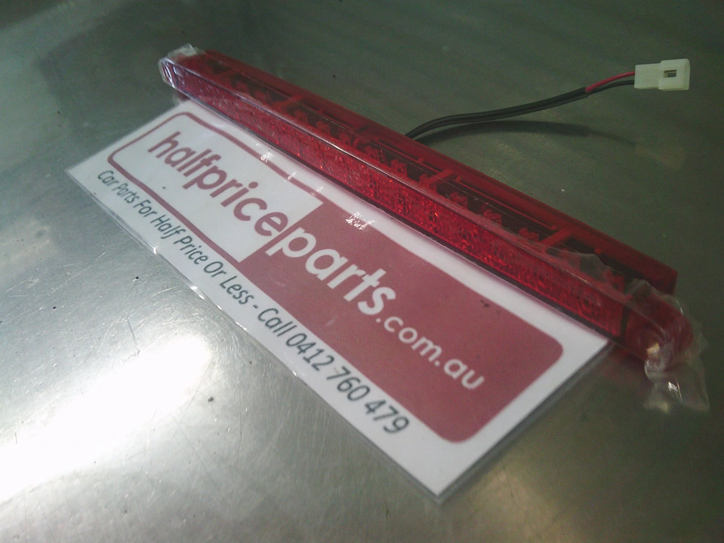 Holden SS VU/VY/VZ Commodore Ute Genuine Rear High Level Brake Light Assembly New Part