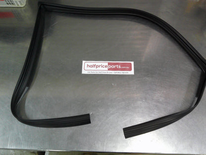 Holden CG Captiva Genuine Right Hand Front Upper Door Window Weather Strip New Part