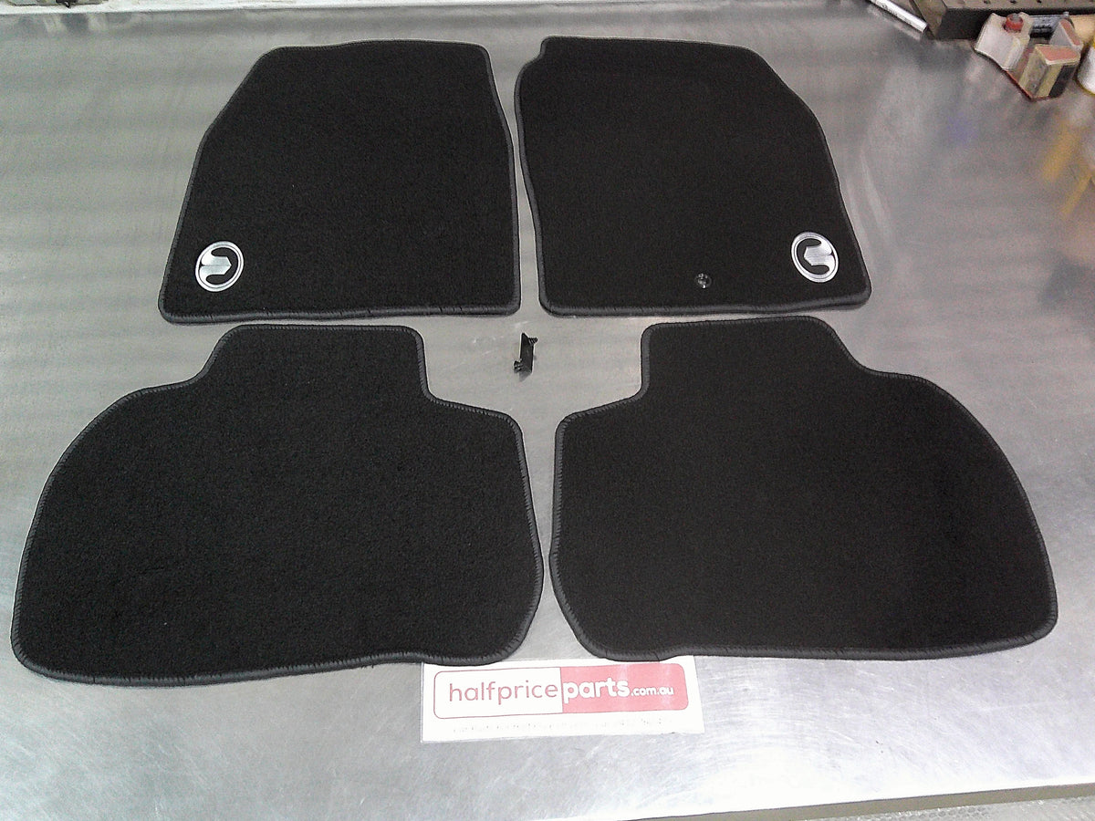 GWM Steed 6 Dual Cab Genuine Black Carpet Floor Mat Set Of 4 Mats Black New Part