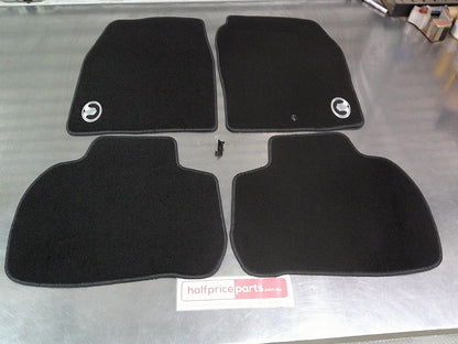 GWM Steed 6 Dual Cab Genuine Black Carpet Floor Mat Set Of 4 Mats Black New Part