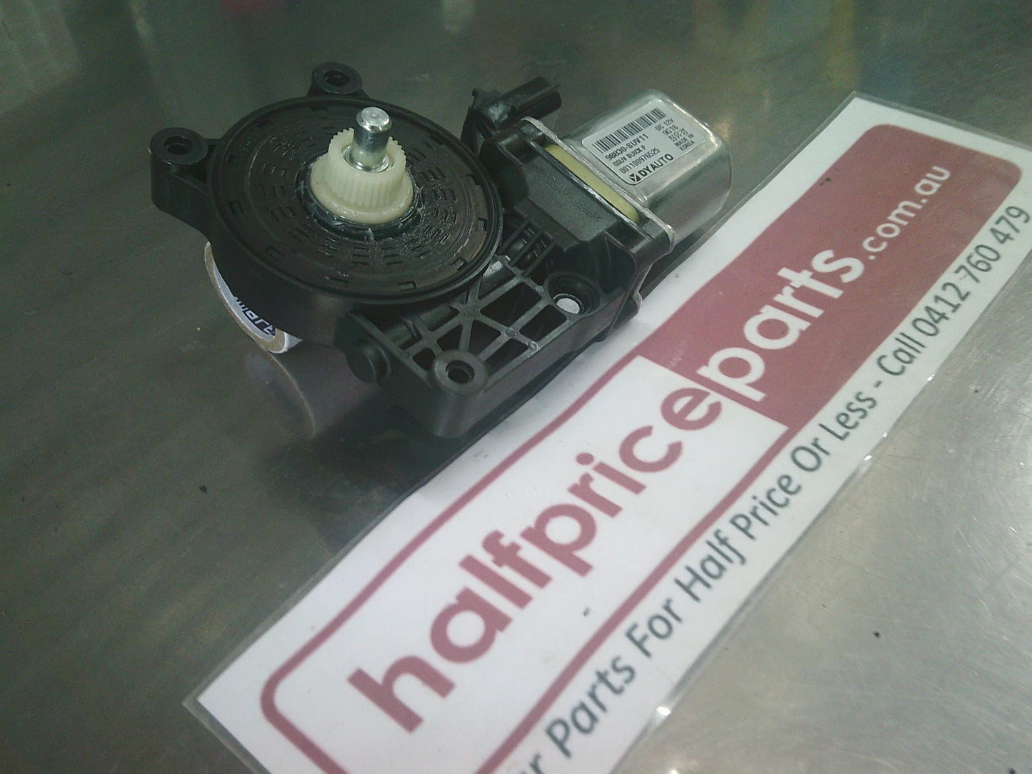 Holden Trax Genuine Right Hand Front Power Window Motor Assembly New Part