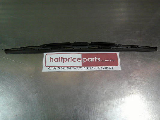 Toyota Camry Genuine Right Hand Front Blade Wiper Head Assembly New Part