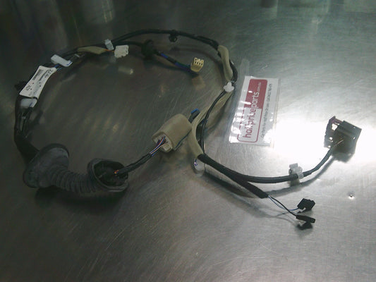 Holden VE Commodore/WM Statesman Genuine Left Hand Rear Door Wiring Loom New Part