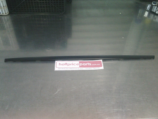 Holden VE Commodore Genuine Right Hand Rear Outer Door Moulding New Part
