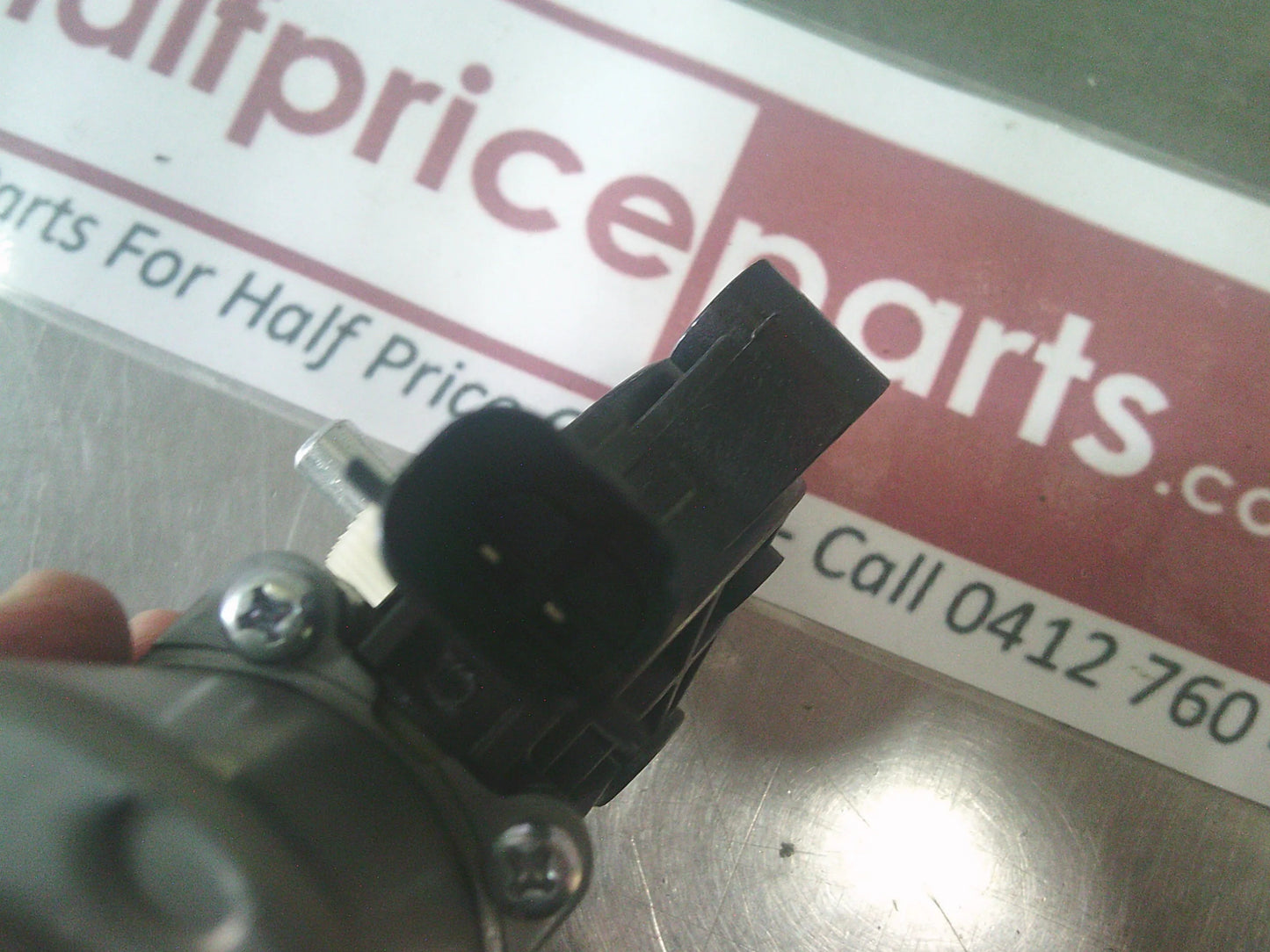 Holden Trax Genuine Right Hand Front Power Window Motor Assembly New Part