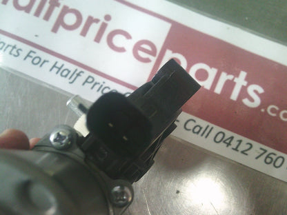 Holden Trax Genuine Right Hand Front Power Window Motor Assembly New Part