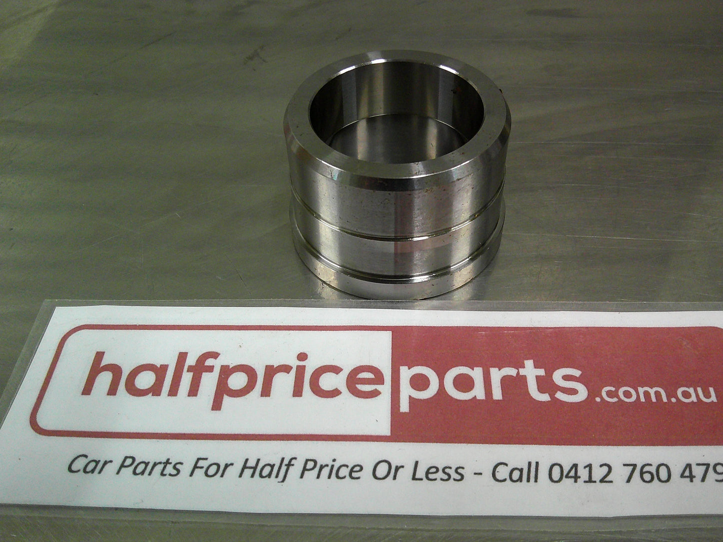 Suzuki Vitara/Grand Vitara Genuine Rear Wheel Bearing Retainer Ring Left Or Right New Part