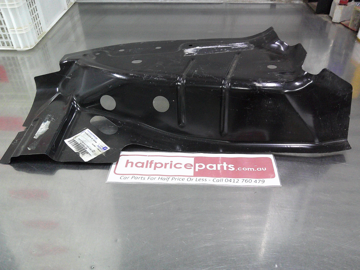 Holden VE Commodore/WM Statesman Genuine Right Hand Rear Upper Body Extension Panel New Part