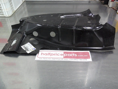 Holden VE Commodore/WM Statesman Genuine Right Hand Rear Upper Body Extension Panel New Part