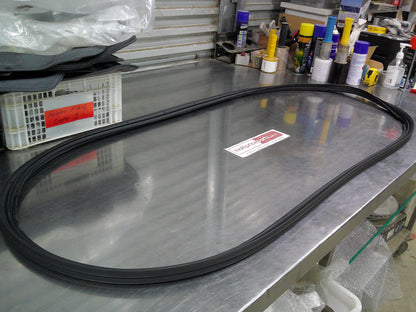 Holden Trax Genuine Rear Tail Gate Weather Strip On Body New Part