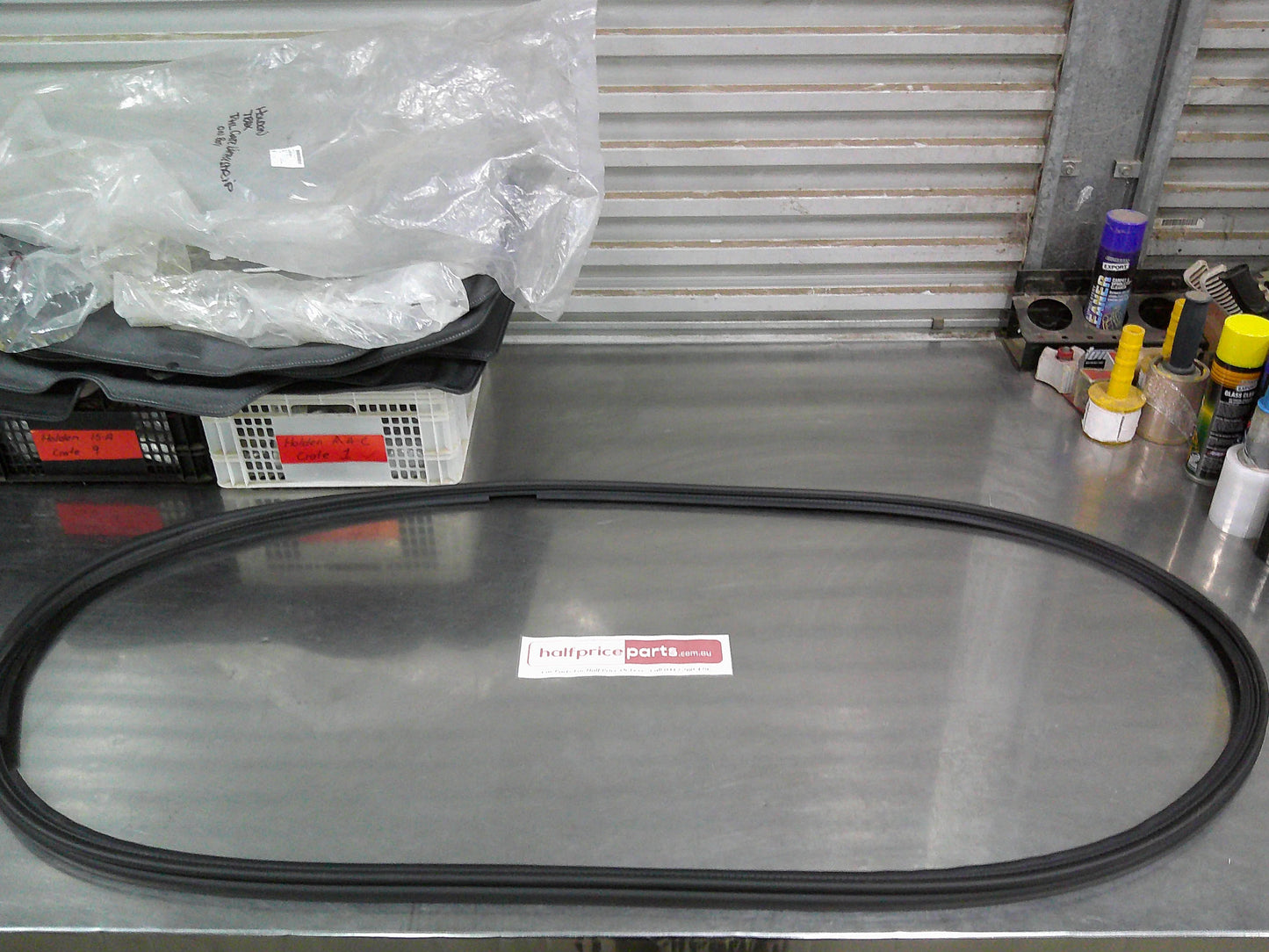 Holden Trax Genuine Rear Tail Gate Weather Strip On Body New Part