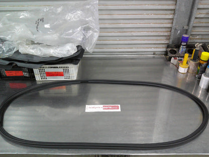 Holden Trax Genuine Rear Tail Gate Weather Strip On Body New Part