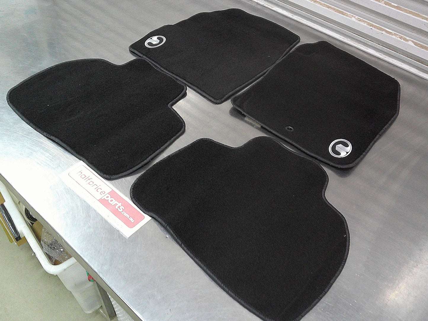 GWM Steed 6 Dual Cab Genuine Black Carpet Floor Mat Set Of 4 Mats (NO MAT Clip) Black New Part