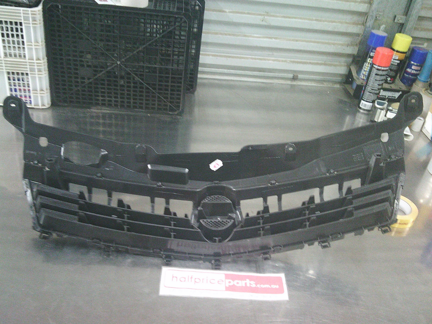 Holden Astra-H Genuine Front Grille Assembly New Part