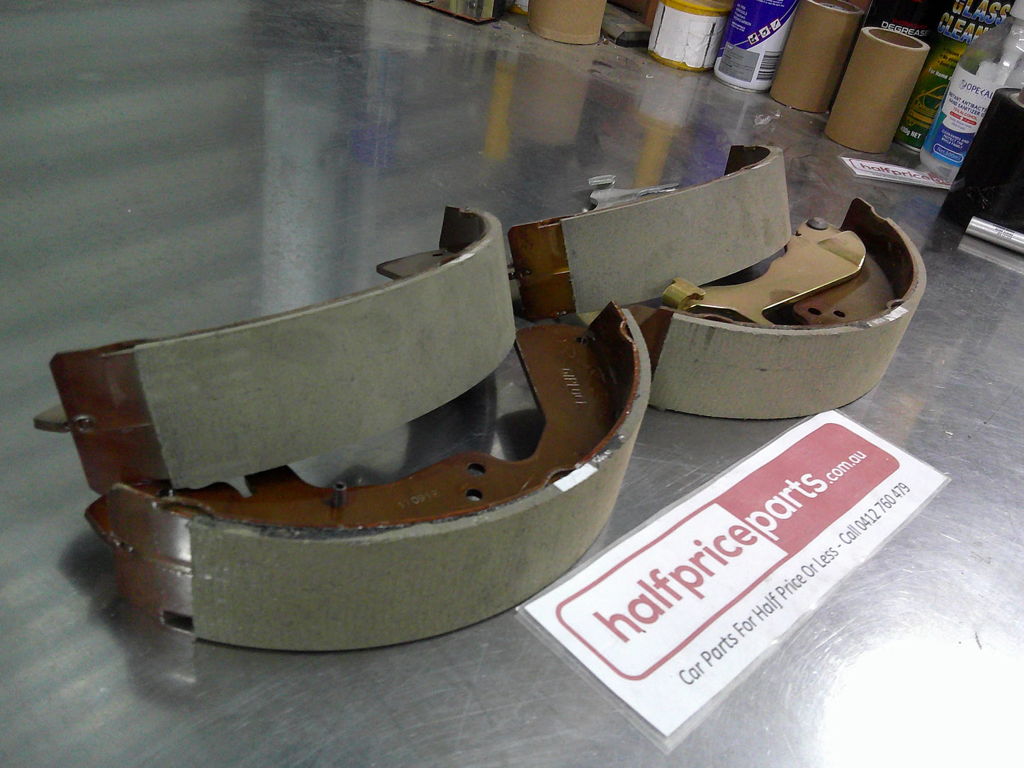 Ford PE/PG/PH Ranger/Mazda B2500 2.5TD Genuine Rear Brake Shoe Set New Part