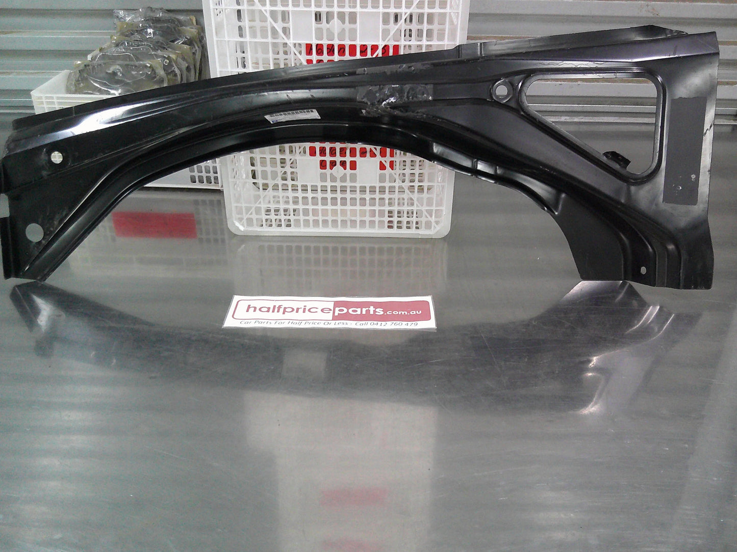 Holden VT/VX/VY/VZ Commodore Genuine Left Hand Front Inner Wheelhouse Brace New Part