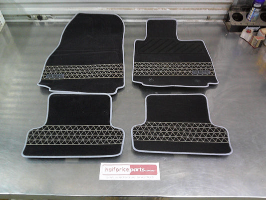 Renault Clio Black With Grey Trim Carpet Mats Set Of 4 NOS New Part