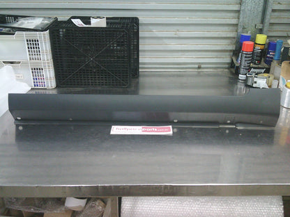 Holden CG Captiva Genuine Right Hand Front Side Sill Moulding New Part